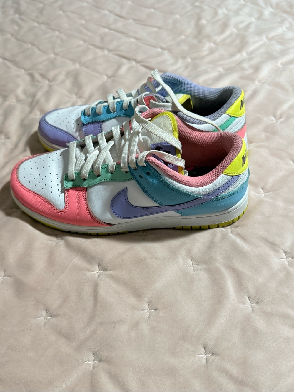Nike Dunk Low SE Easter Candy Pastel Sneakers Women’s 9 - Picture 6 of 10